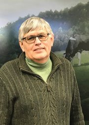 Crosser Retires after 42-Year Career at Select Sires